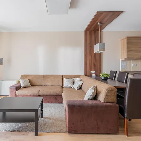 Solaris Apartman&resort *