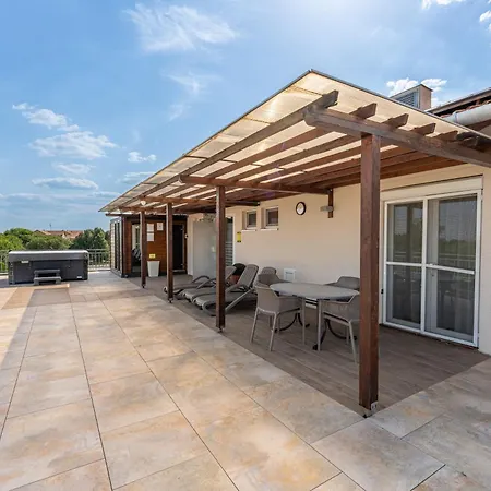 Solaris Apartman&resort *